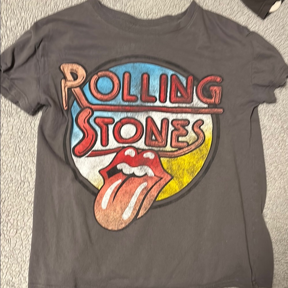 Tilly's Gray Rolling Stones Short Sleeve Tee